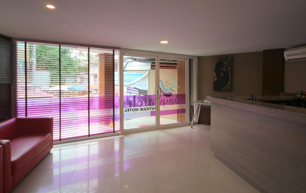 Baywatch Boutique Hotel Ao Nang Krabi Luaran gambar