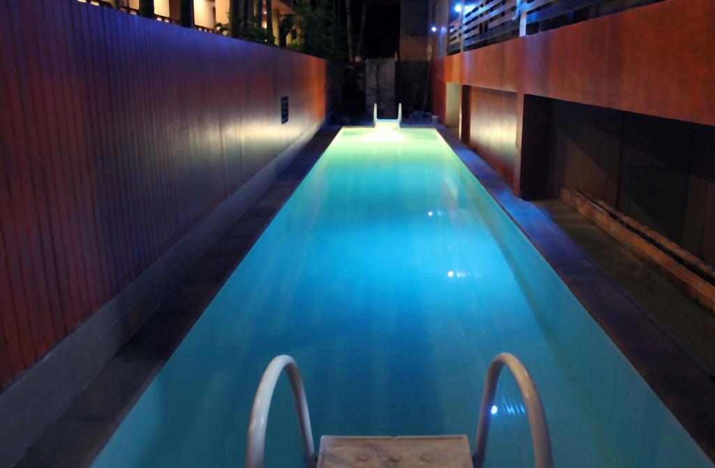 Baywatch Boutique Hotel Ao Nang Krabi Luaran gambar