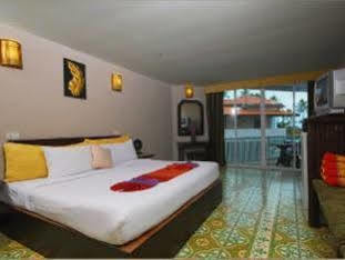 Baywatch Boutique Hotel Ao Nang Krabi Luaran gambar